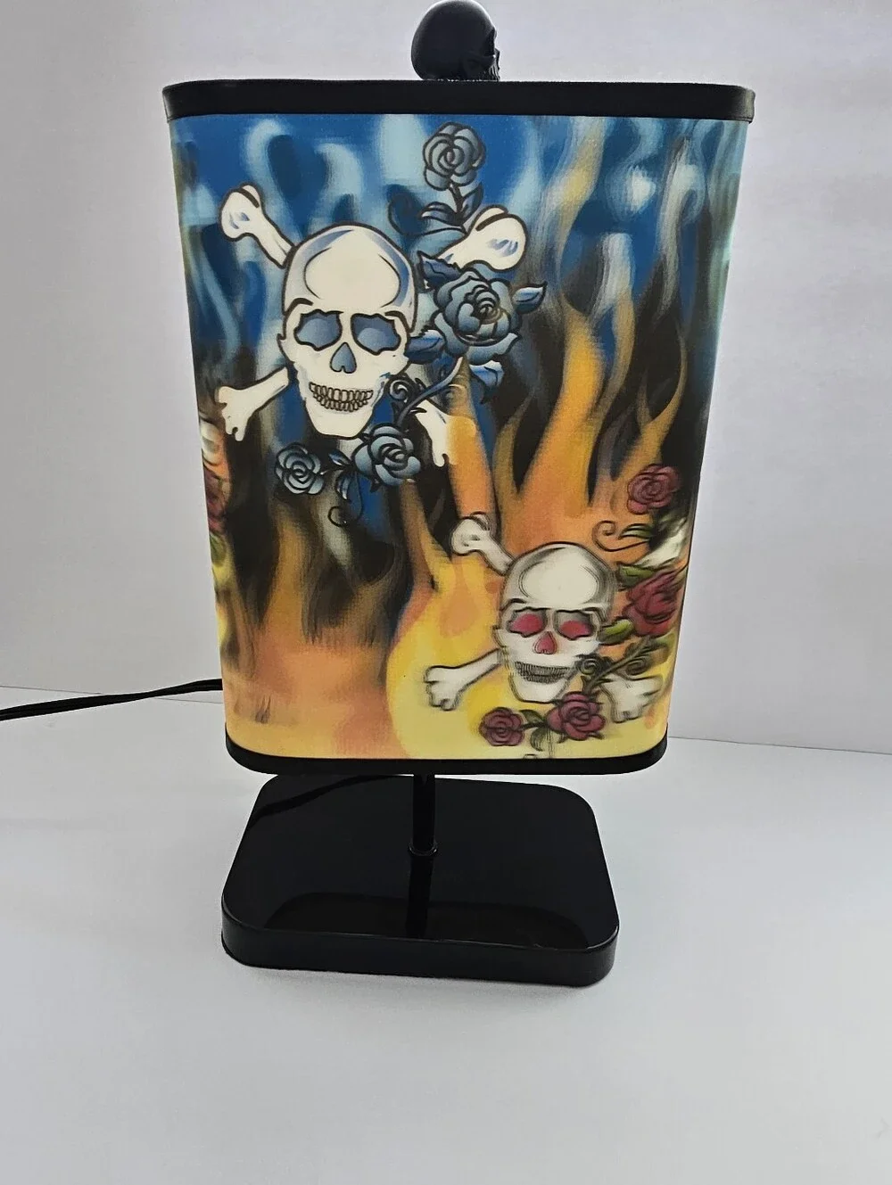 Vintage Y2K Skull & Roses Tattoo Desk Lamp